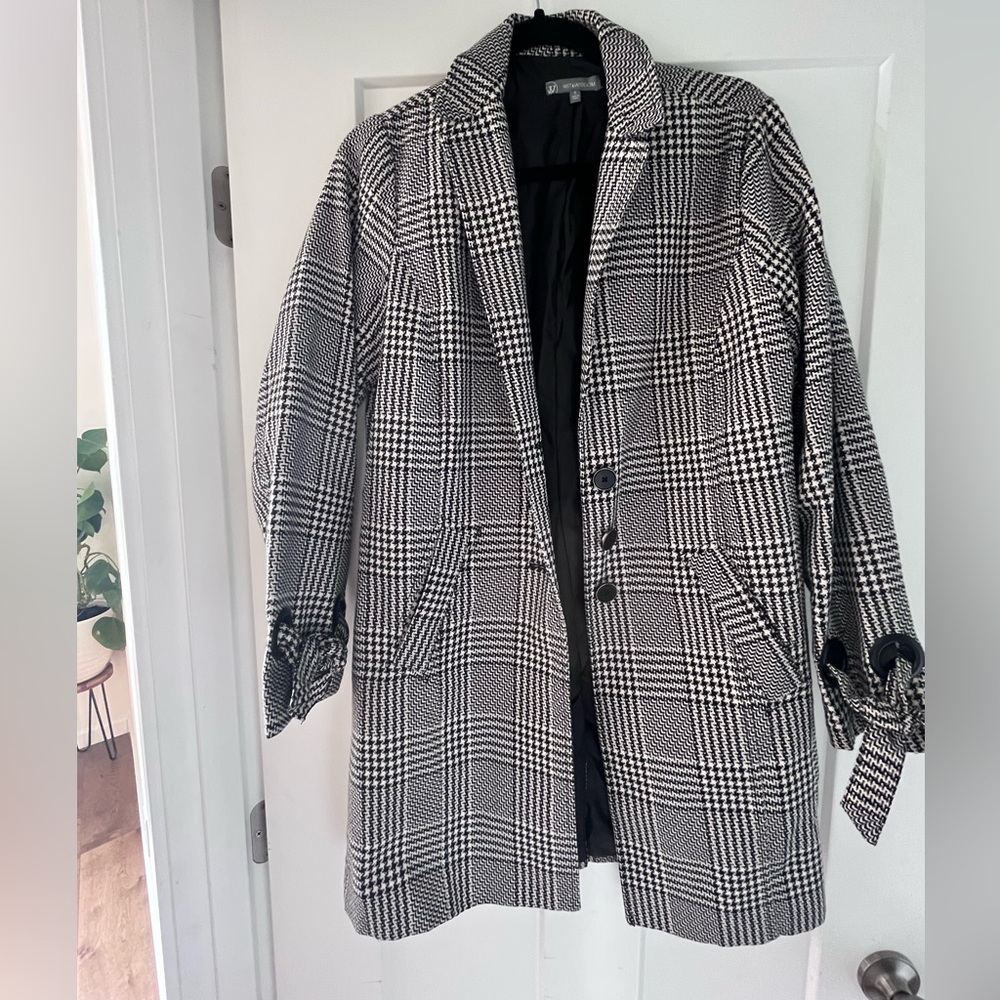 Wit & Wisdom Black and White Plaid Blazer